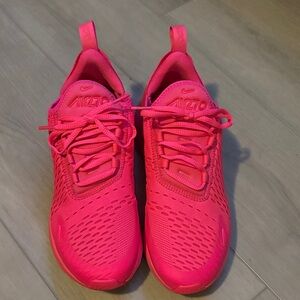 Nike Air 270 Sneakers